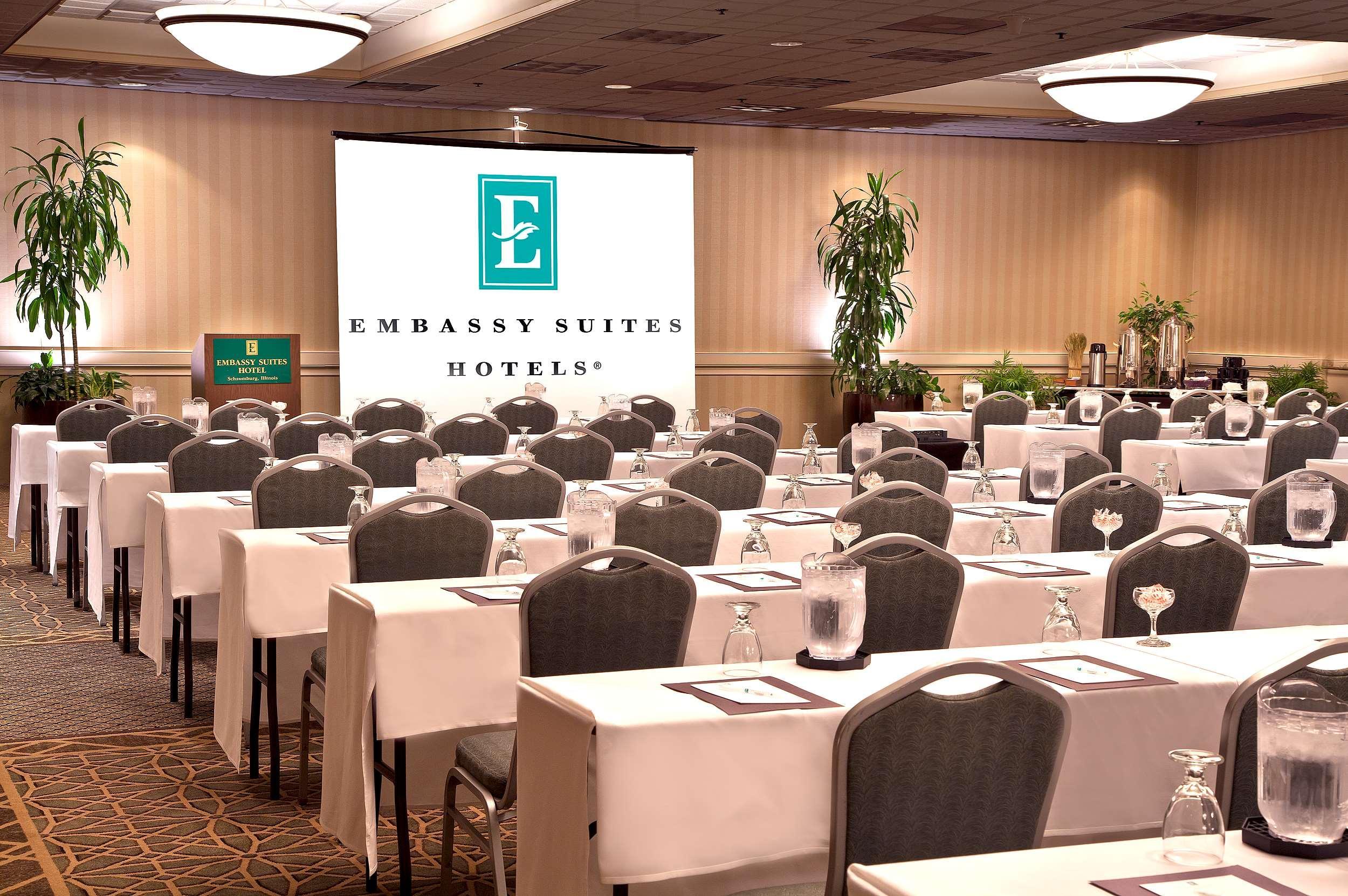 Embassy Suites By Hilton Chicago Schaumburg Woodfield Екстер'єр фото